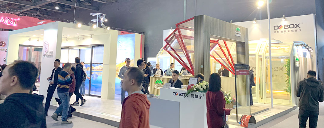穿超時(shí)空展臺設(shè)計(jì)風(fēng)格(圖1)